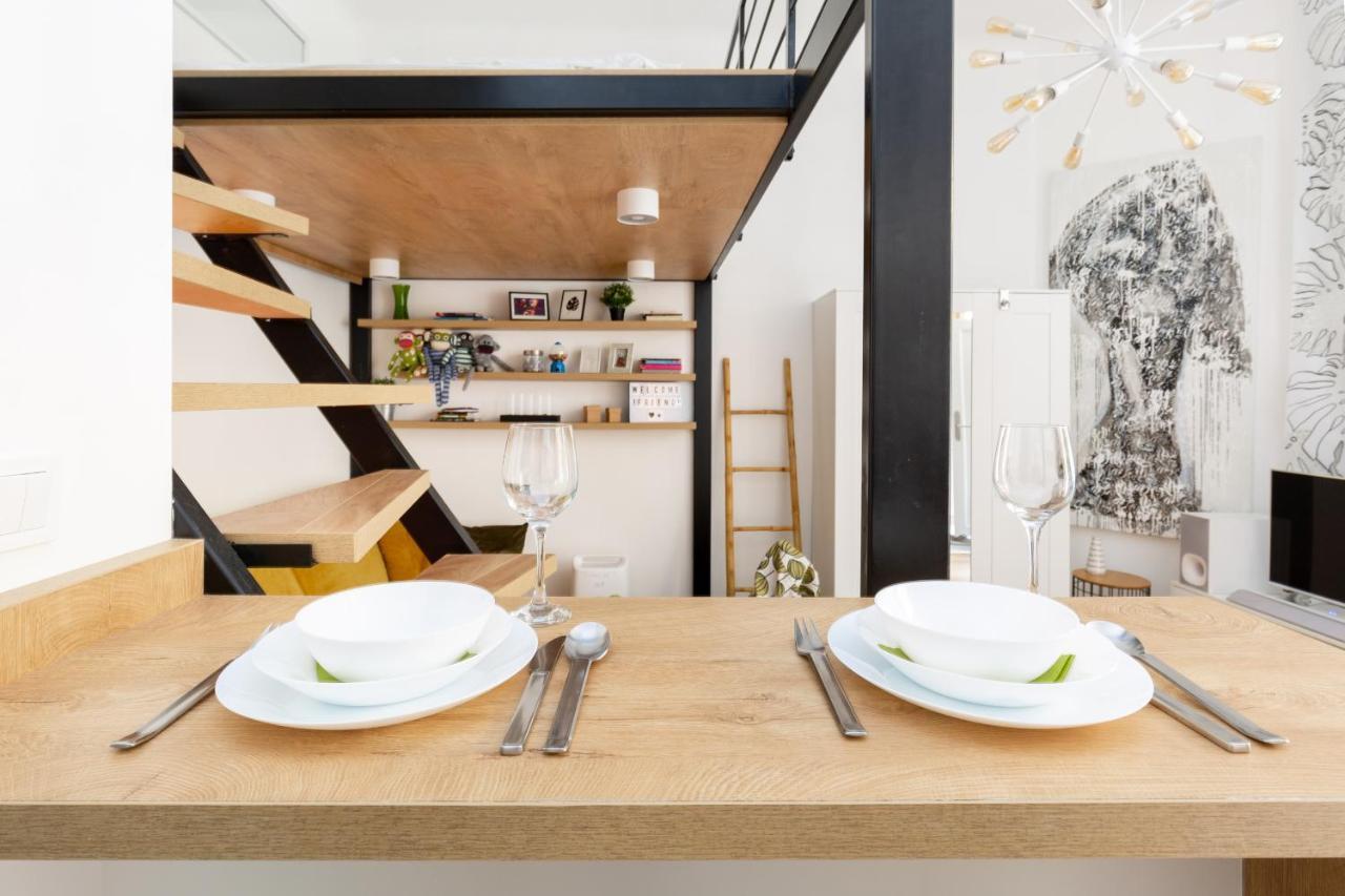 Stylish And Smart Apartment In The Center Budapest Eksteriør bilde
